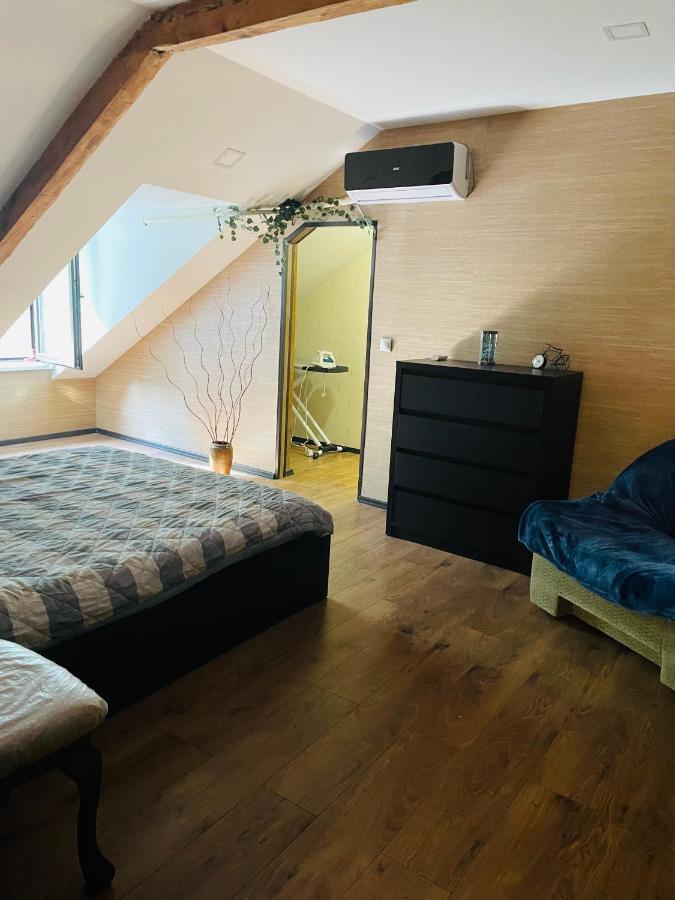 Beautiful Apartment On Atoneli Tbilisi Bagian luar foto