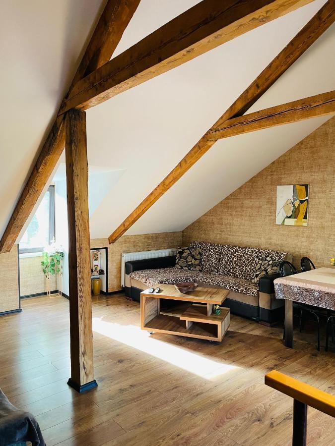 Beautiful Apartment On Atoneli Tbilisi Bagian luar foto