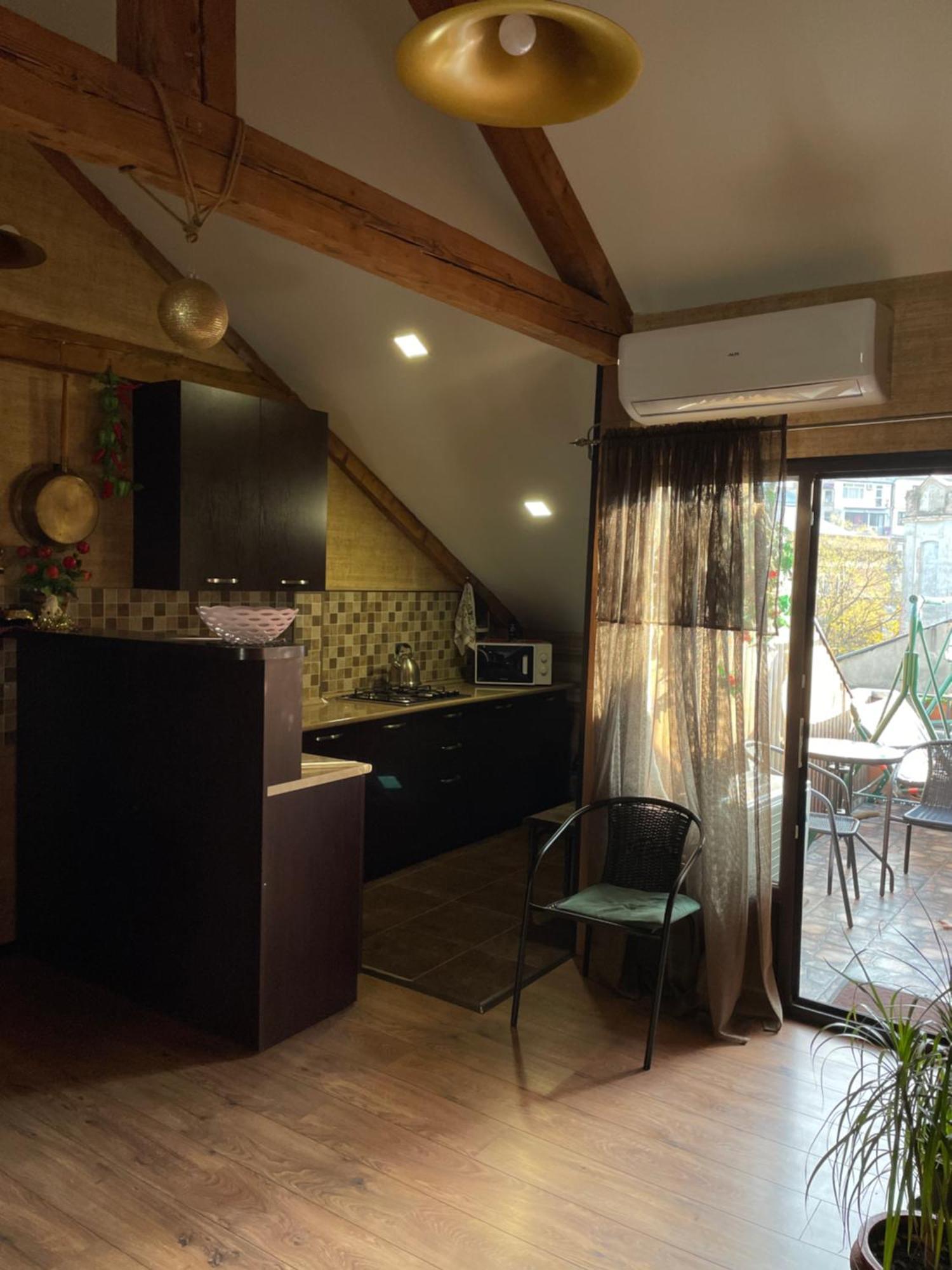 Beautiful Apartment On Atoneli Tbilisi Bagian luar foto