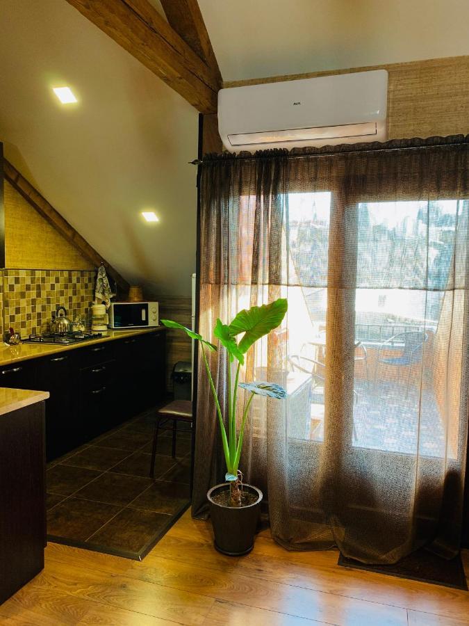Beautiful Apartment On Atoneli Tbilisi Bagian luar foto